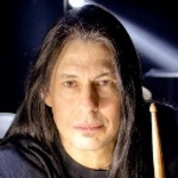 MIKE MANGINI </h3><p>Batterie-