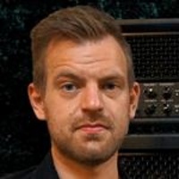 Stefan Johansson	 -Guitare-