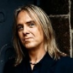 ANDI DERIS </h3><h4>Chant,Guitare-