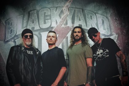 BLACKYARD RIOT