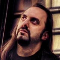 Chris Stergianidis - Basse -