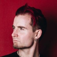 Jake Tripp -Basse-