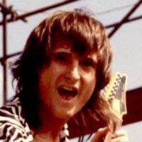 Thierry Sorondo -Guitare-