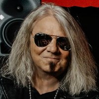 Mat Sinner - Basse -