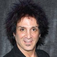 Deen Castronovo -Batterie-