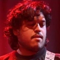 Niko 'Haize Beltza' -Guitare-