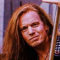 Robin Utbult -Basse-